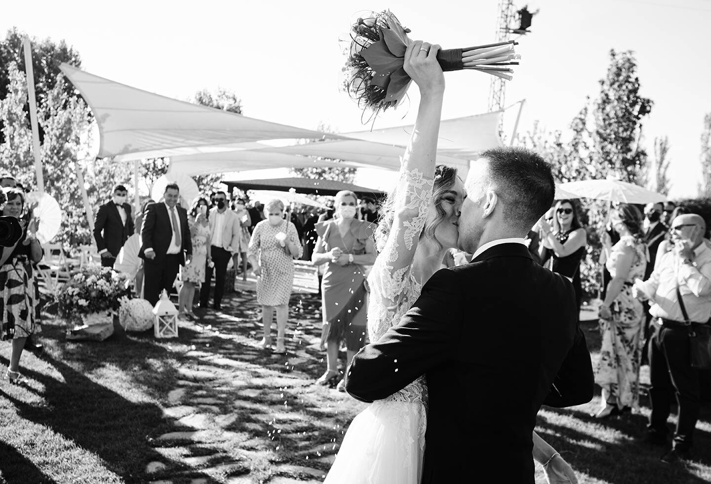 fotografia-de-boda-en-los-jardines-de-utrera-2021-yaiza-y-javer-rebatestudio13