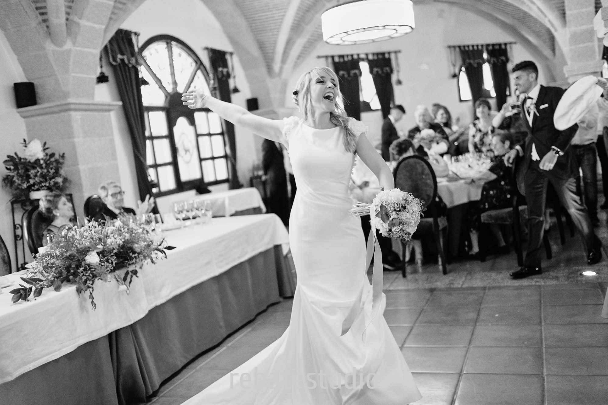 RebateStudio Sara + Ivan 32