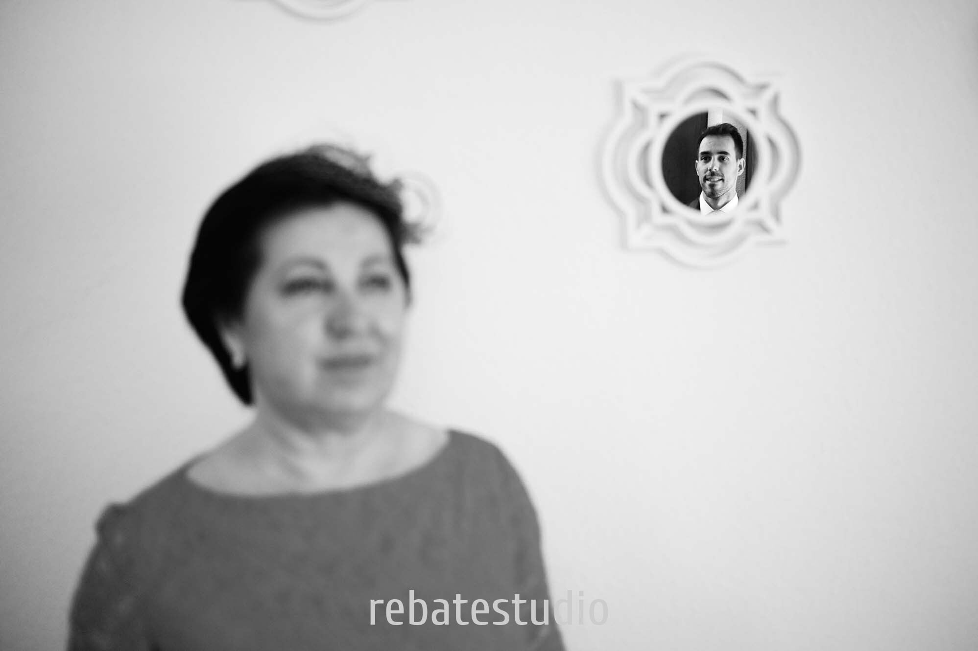 rebate studio 04