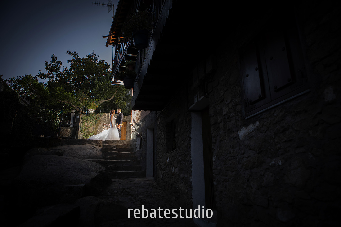 rebate studio  21